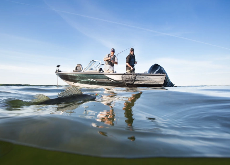 best fishing boat for beginners