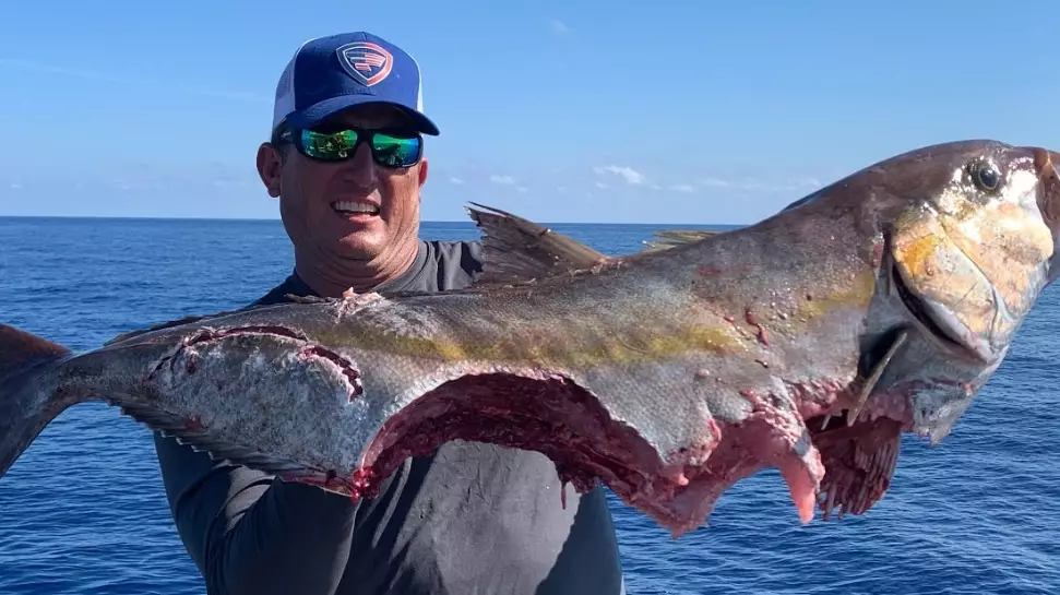 how many miles offshore for deep sea fishing