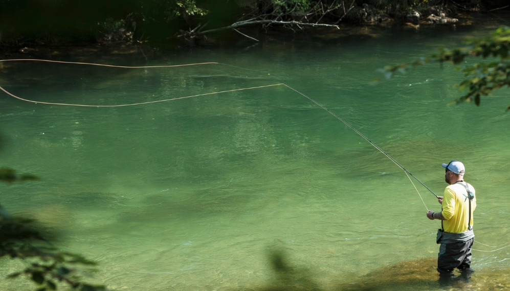fly fishing vs regular fishing difficulty
