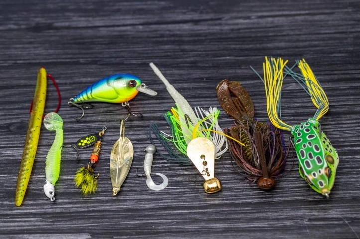 bass fishing lures