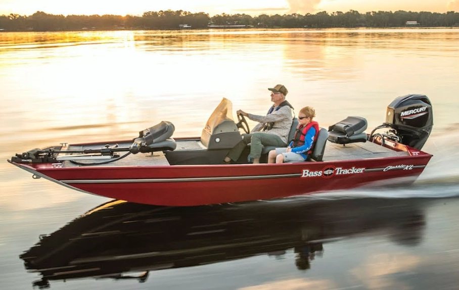 bass fishing boat