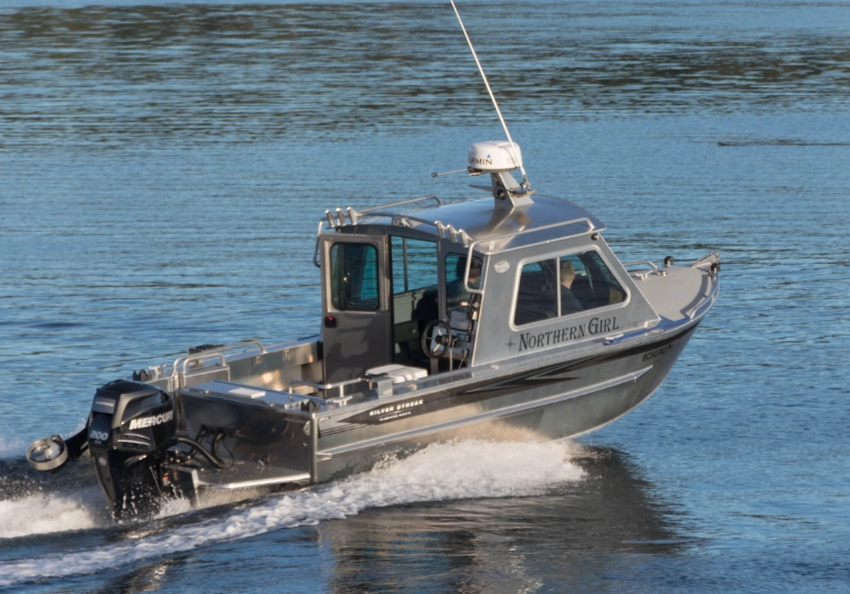 aluminum fishing boat