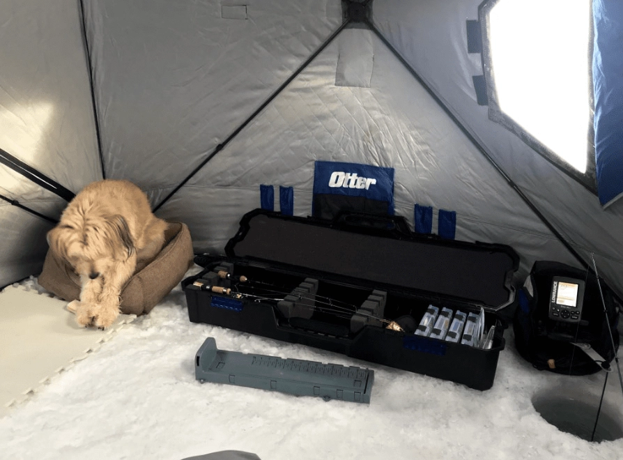 ice fishing tent with floor