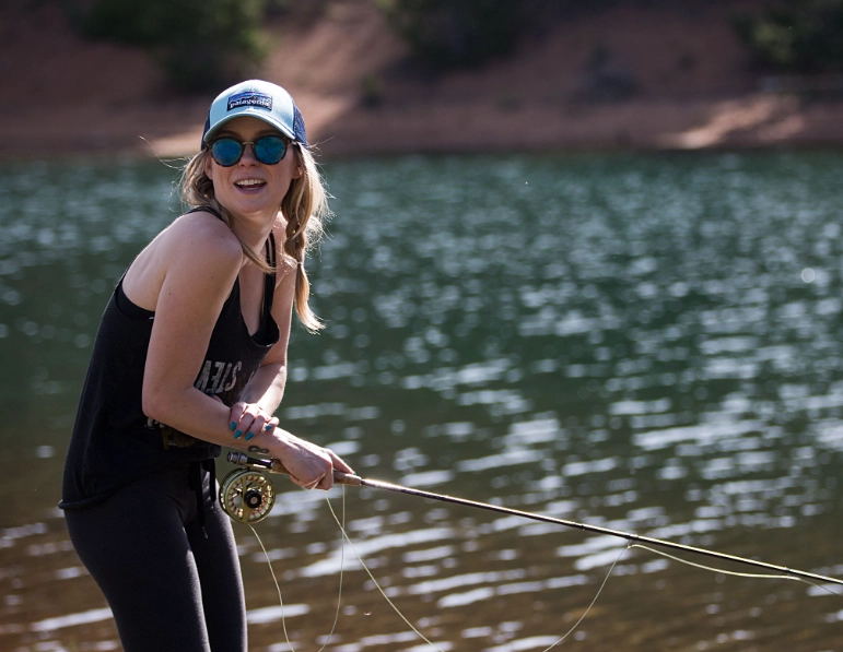women's fishing gear
